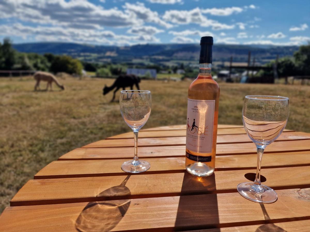 Cwtch Glamping Shepherds Huts Abergavenny Eksteriør bilde